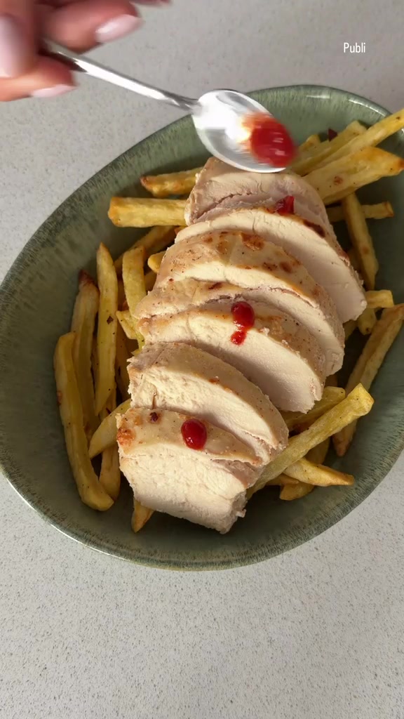 Pollo con patatas en freidora de aire Delicious Martha